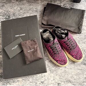 🍒MOVING SALE🍒 SAINT LAURENT Venice Sneakers
